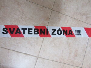 Svatební výstražná páska
