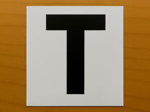 Samolepka písmeno T